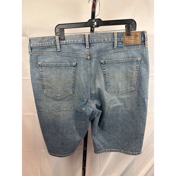 LEVIS SIGNATURE ATHLETIC FIT MENS DENIM JEAN SHORTS SIZE W40 LIGHT WASH COTTON B - Picture 6 of 8